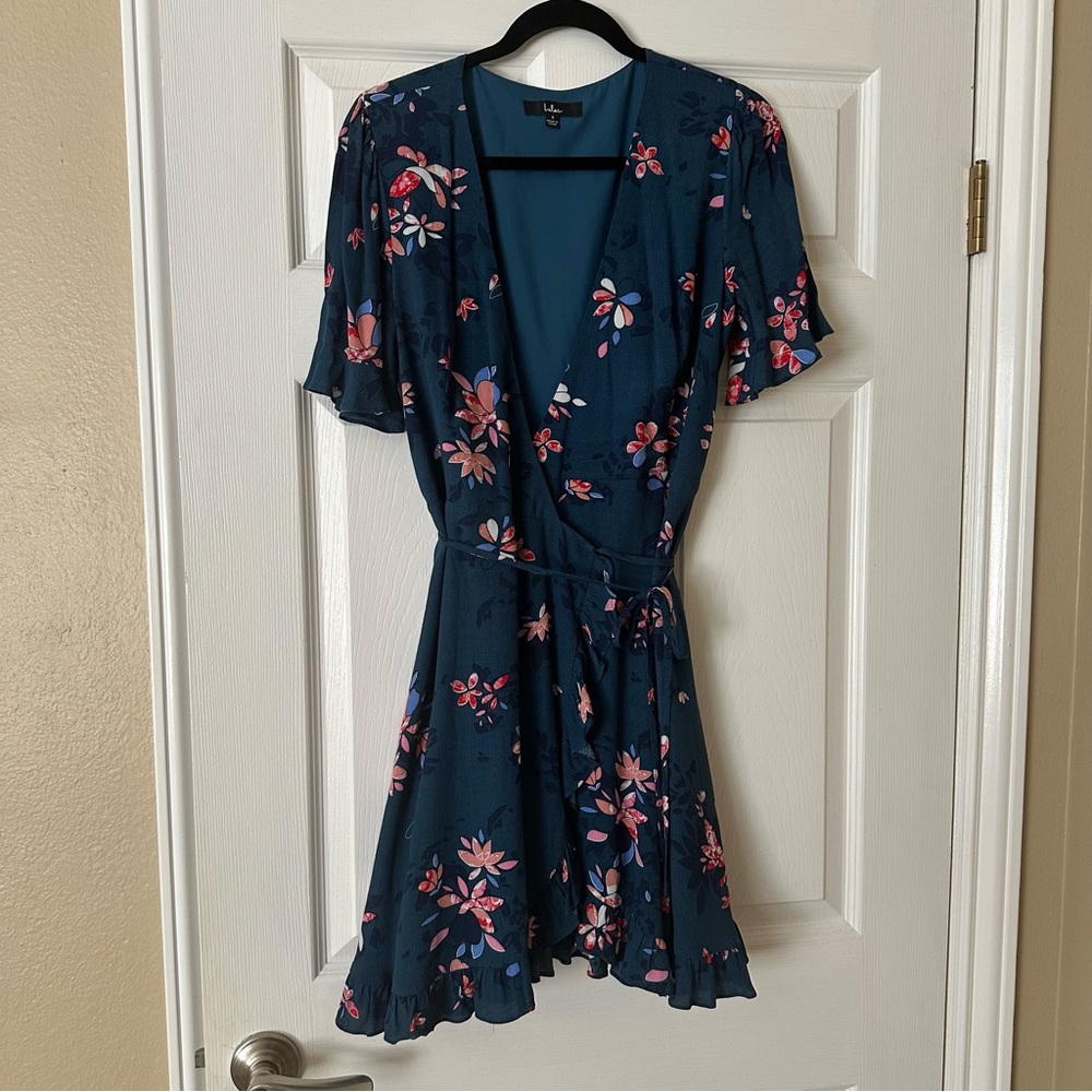 Lulus | Floral Wrap Dress with Ruffle Hem | Size Small